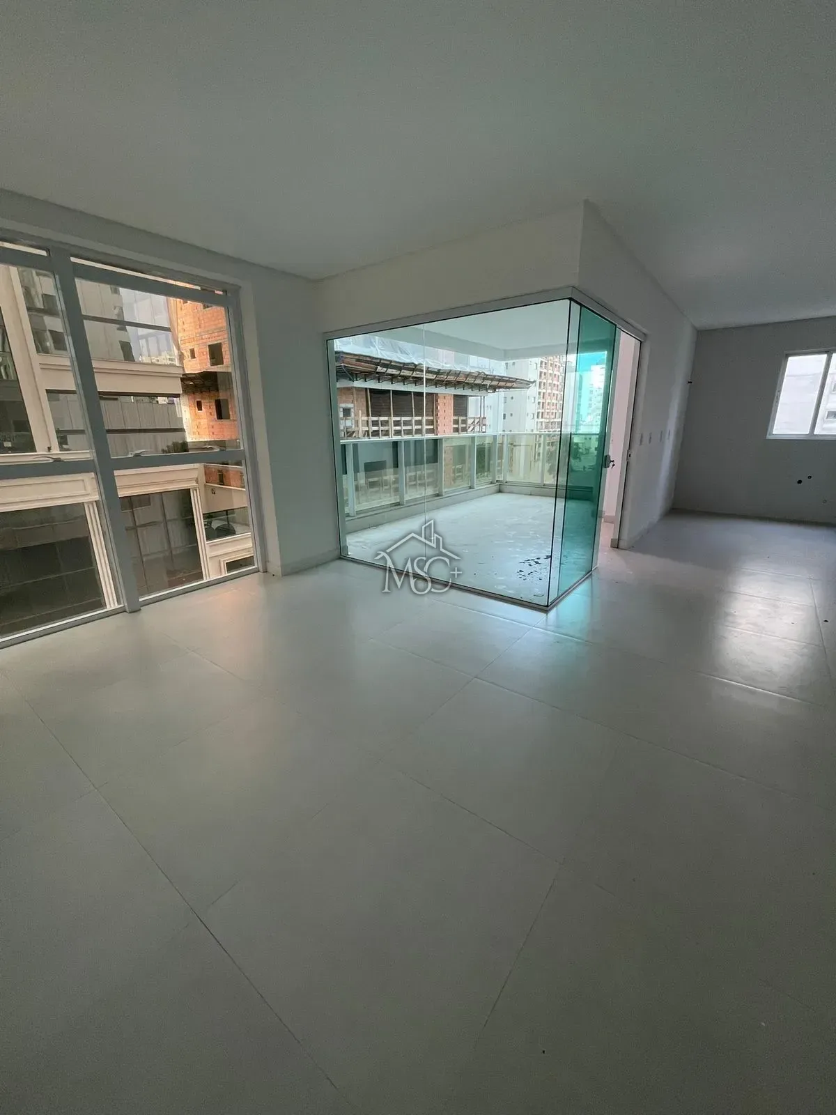 Apartamento 4 quartos meia praia - Itapema - foto 5