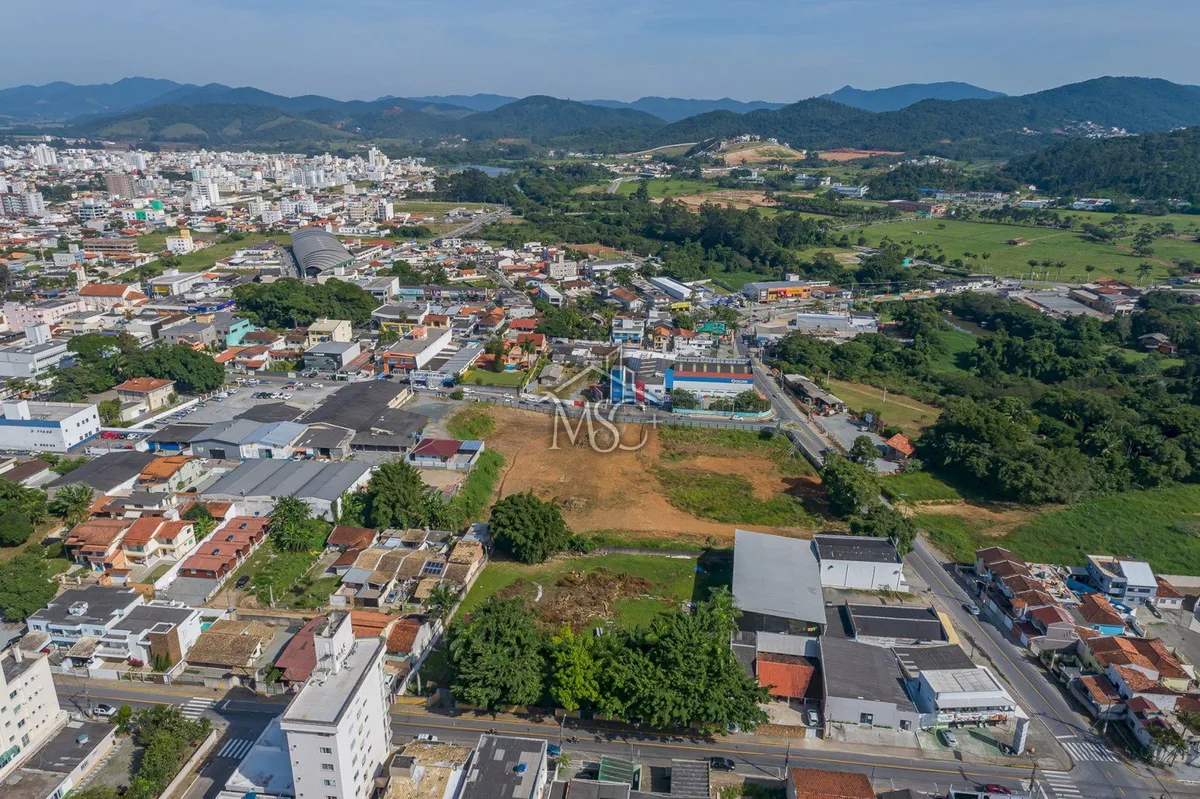 Área Barra - Balneário Camboriú - foto 12